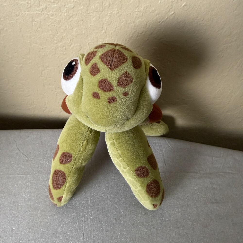 Disney Parks Pixar Finding Nemo Squirt Sea Turtle Plush 13" Stuffed Animal